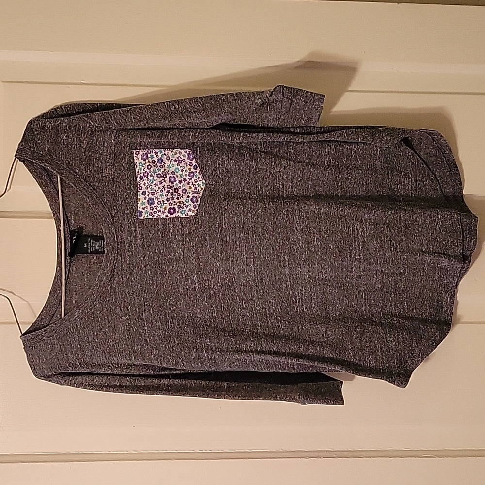 3/4 sleeve shirt